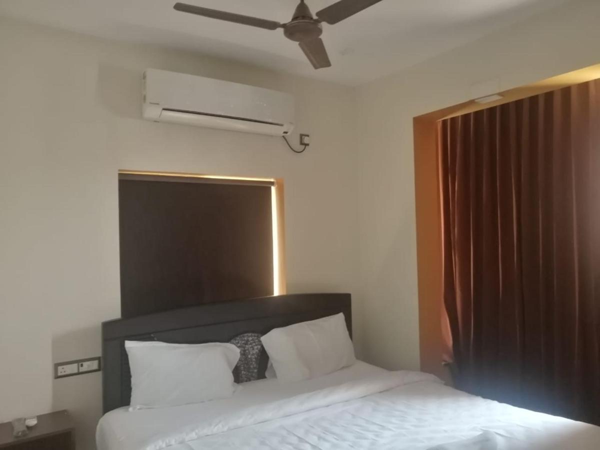 Tranquility Inn Chennai Zewnętrze zdjęcie